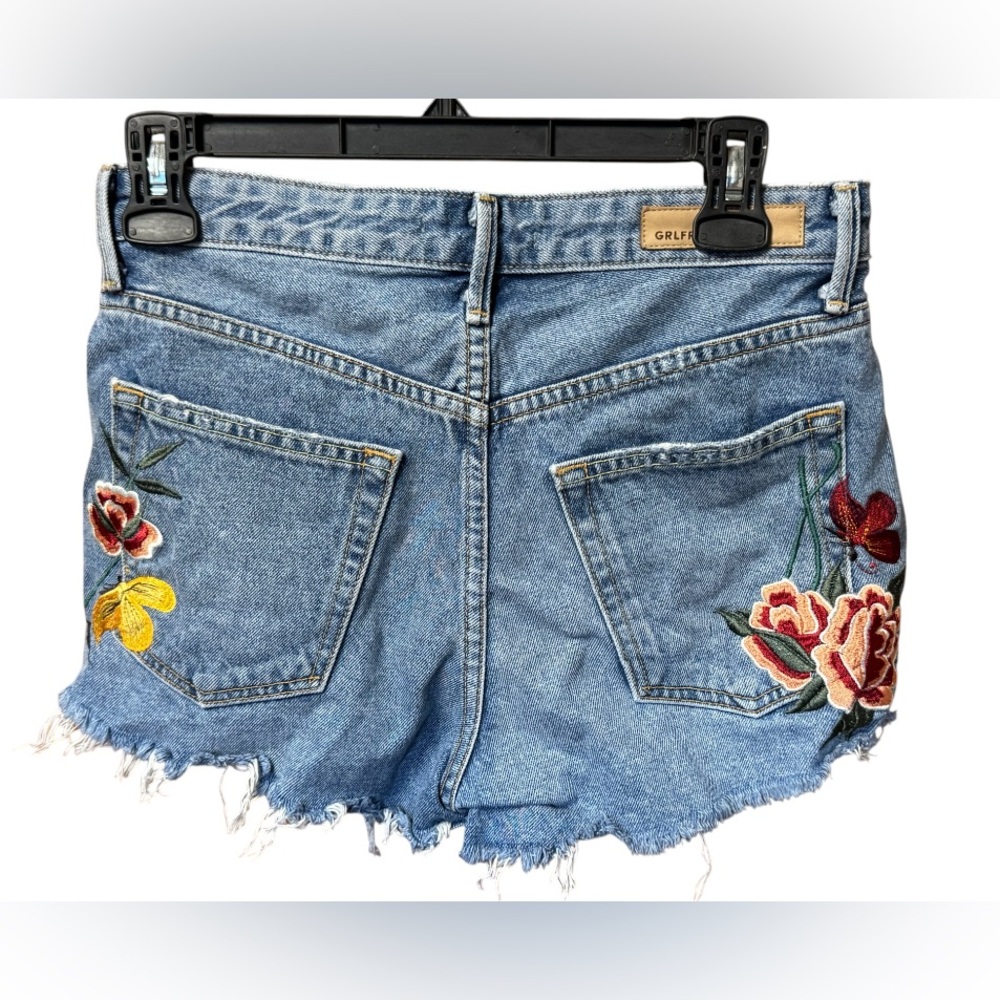 GRLFRND Women’s Size 25 Cindy High Rise Denim embroidered Jean Shorts - Picture 2 of 6